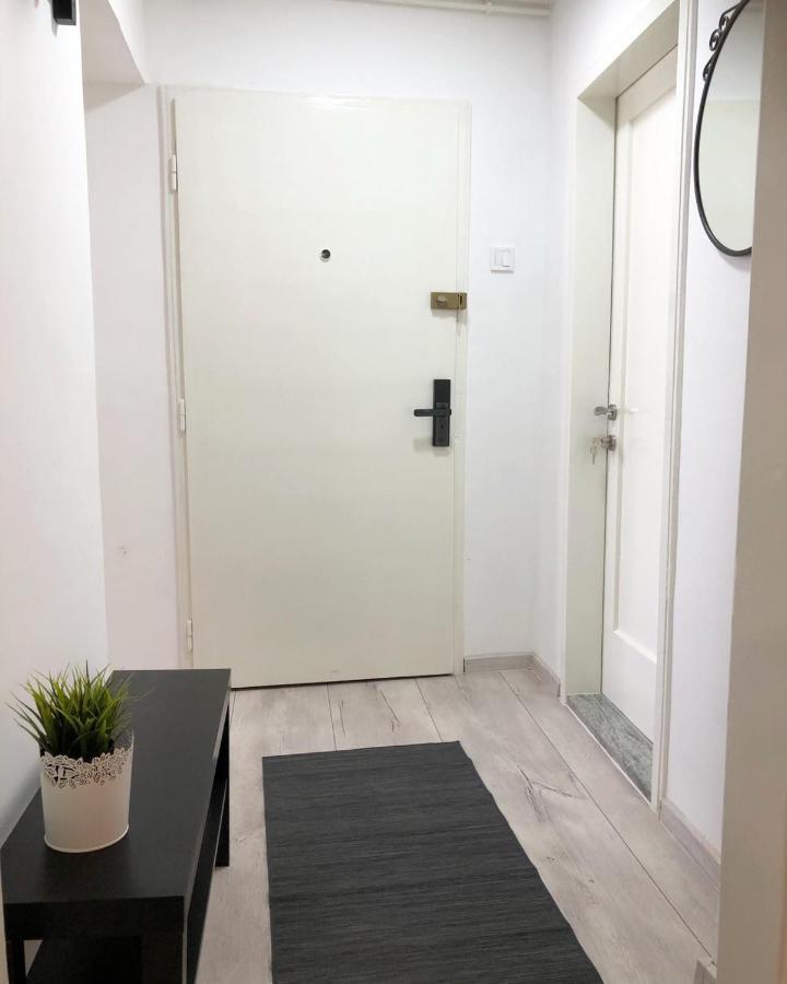 Apartman Bloom Osijek Buitenkant foto