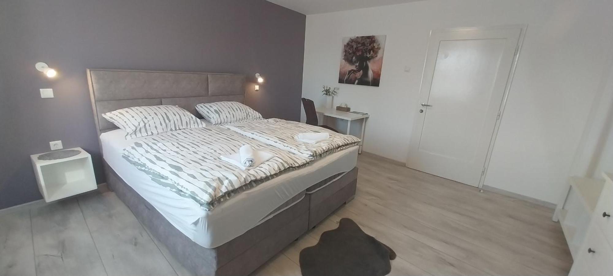 Apartman Bloom Osijek Buitenkant foto