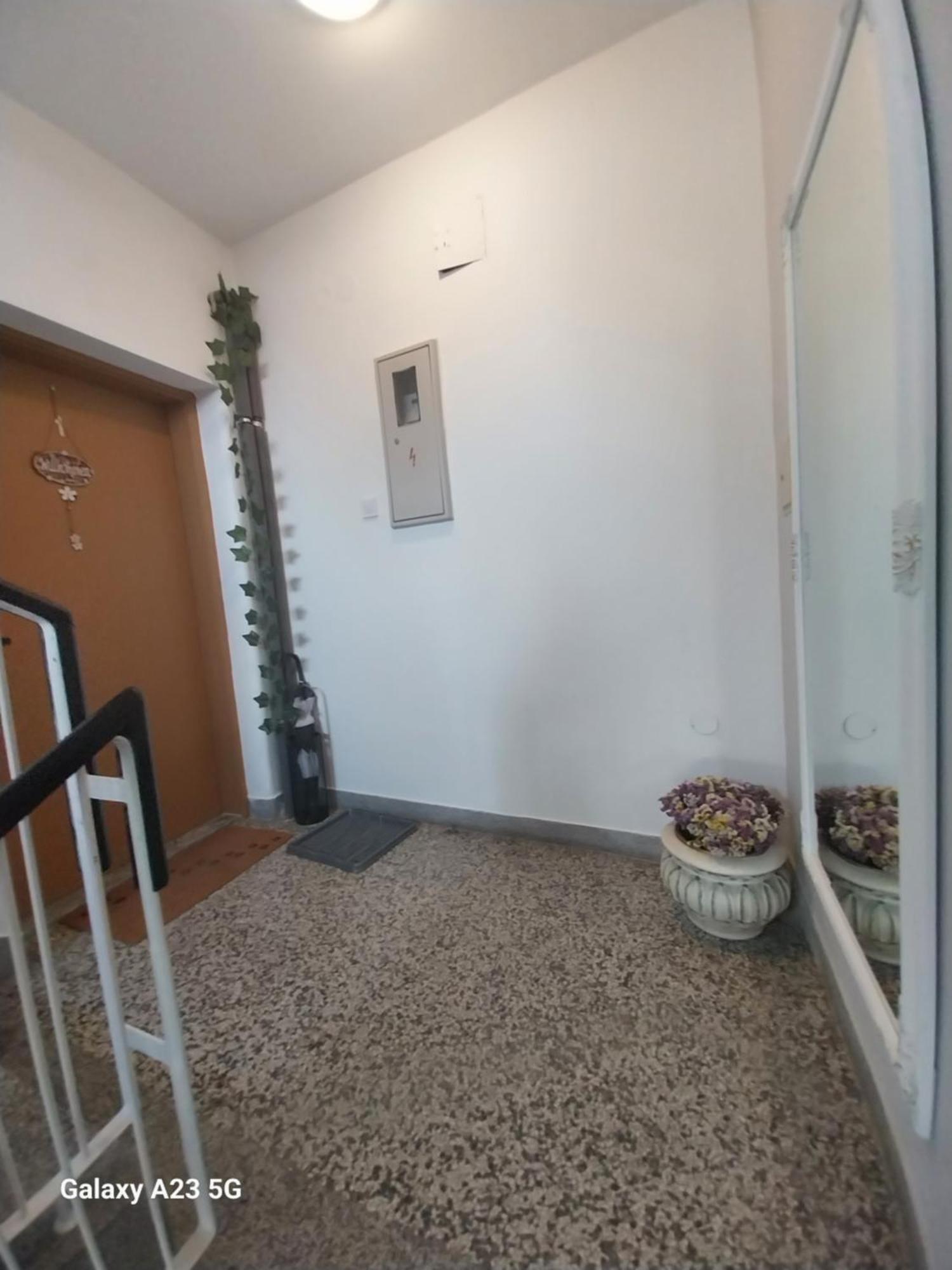 Apartman Bloom Osijek Buitenkant foto