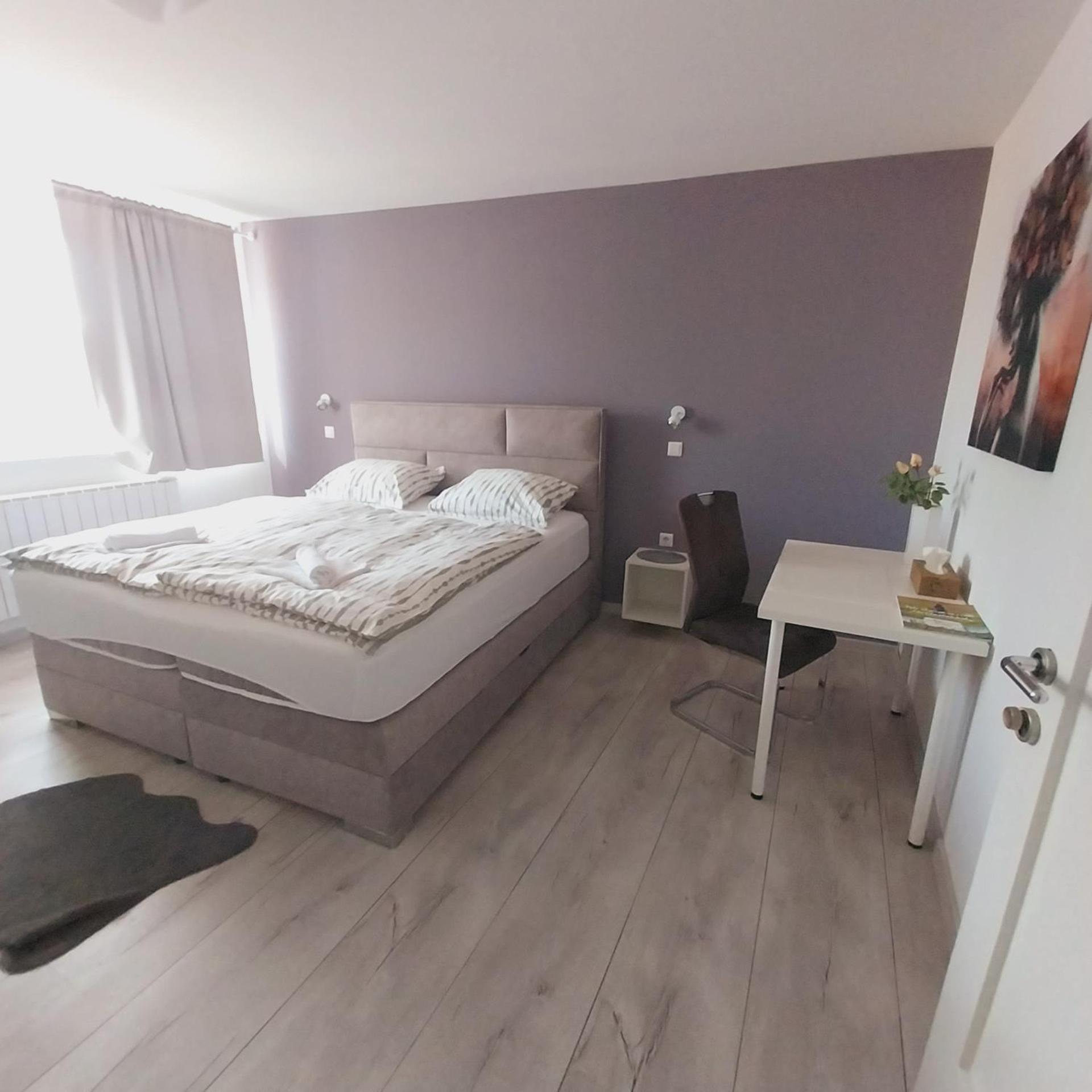 Apartman Bloom Osijek Buitenkant foto